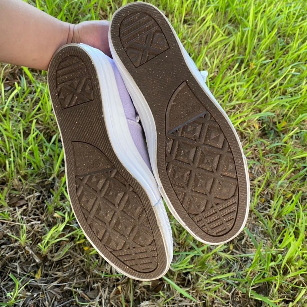 Converse - Picture 3 of 3